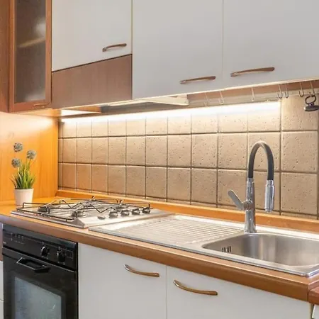 Appartement Casa Con Giardino Esclusivo In Piazza Trento Trieste