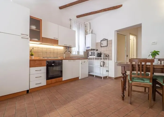 Casa Con Giardino Esclusivo In Piazza Trento Trieste Ferrara