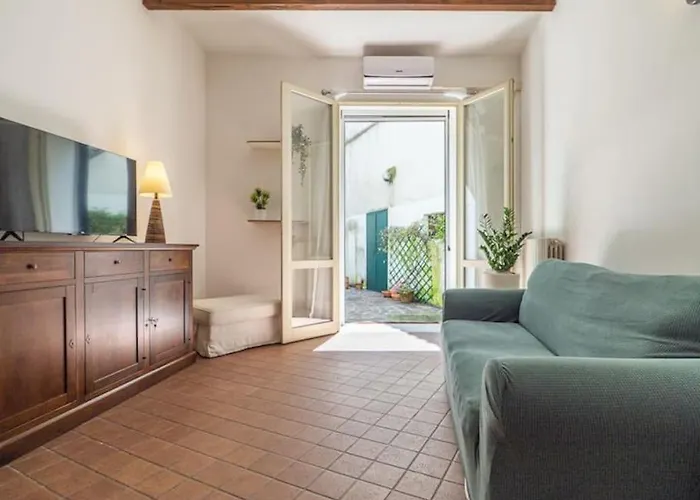 Apartment Casa Con Giardino Esclusivo In Piazza Trento Trieste Ferrara