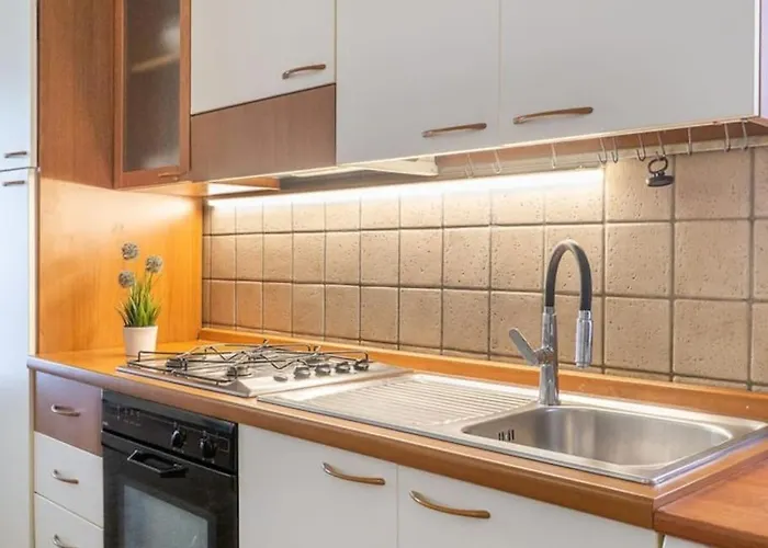 Apartment Casa Con Giardino Esclusivo In Piazza Trento Trieste